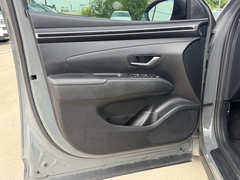 Used 2024 Hyundai Tucson SEL FWD image 25