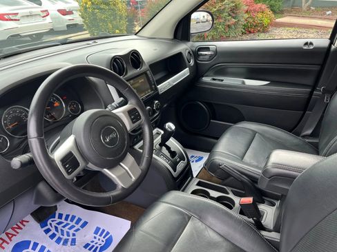 Used 2017 Jeep Compass High Altitude image 7