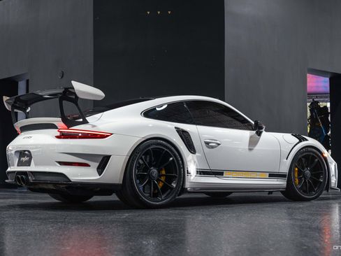 Used 2019 Porsche 911 GT3 RS image 19
