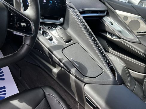 Used 2024 Chevrolet Corvette Stingray Preferred Cpe w/ Z51 Performance Package RWD image 22