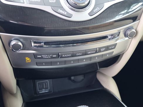 Used 2020 INFINITI QX60 Luxe w/ Essential Package FWD image 27