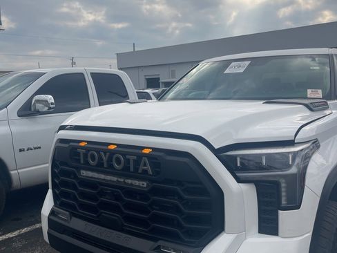 Used 2022 Toyota Tundra SR5 image 1