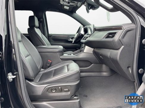 Used 2023 Chevrolet Suburban Z71 image 15