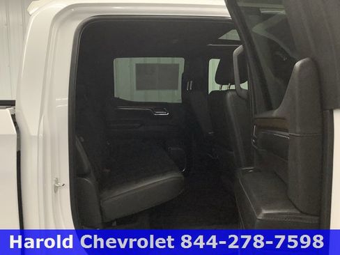 Used 2024 Chevrolet Silverado 1500 High Country w/ High Country Premium Package image 9