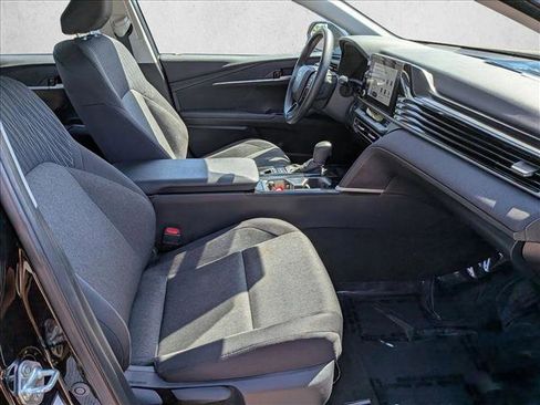 Used 2025 Toyota Camry LE FWD image 27