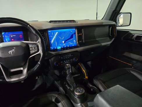 Used 2021 Ford Bronco Badlands image 33