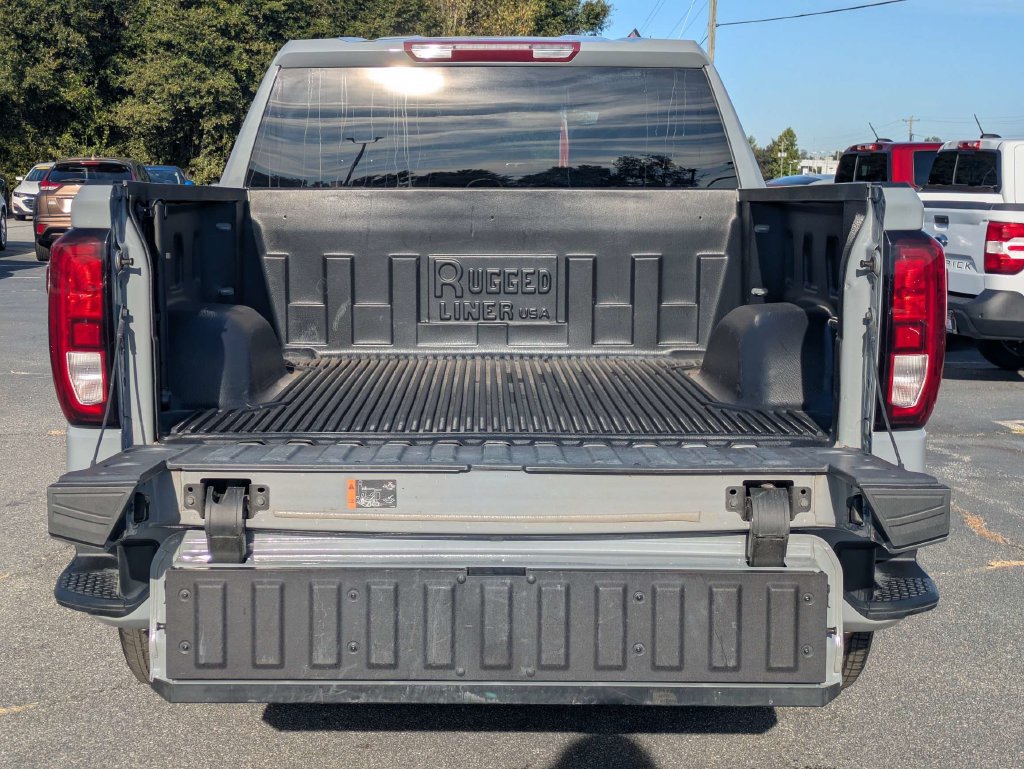 Used 2024 GMC Sierra 1500 Elevation AWD/4WD image 12