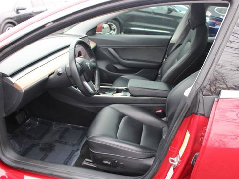 Used 2018 Tesla Model 3 Long Range image 11