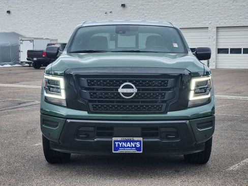 Used 2024 Nissan Titan SV w/ SV Bronze Edition Package image 5