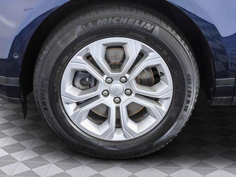 Used 2021 Land Rover Range Rover Evoque S image 29