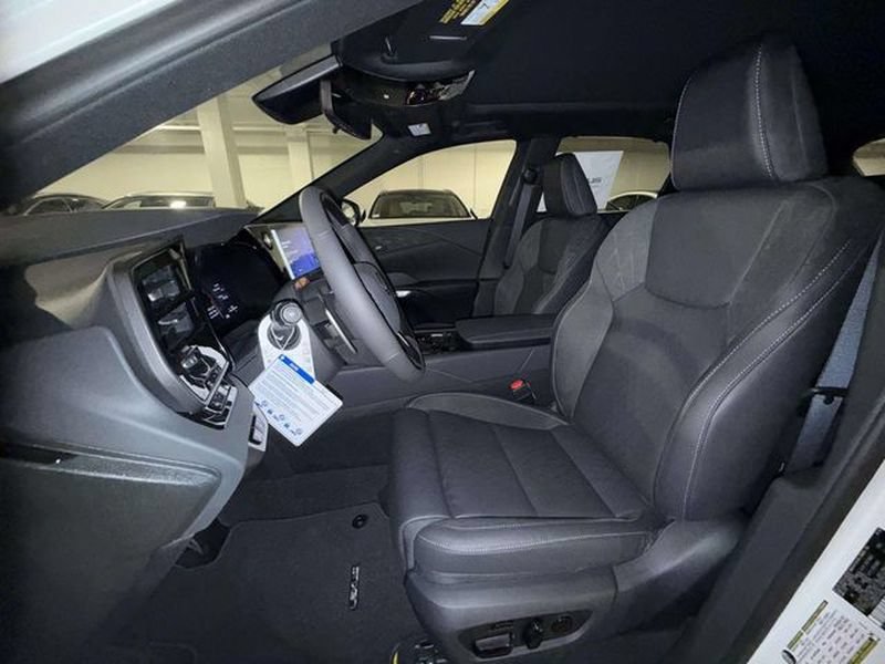 New 2026 Lexus RX 350 AWD w/ Convenience Package image 2