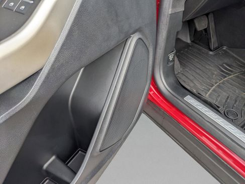 Used 2022 Ford Explorer Limited w/ Equipment Group 301A image 27