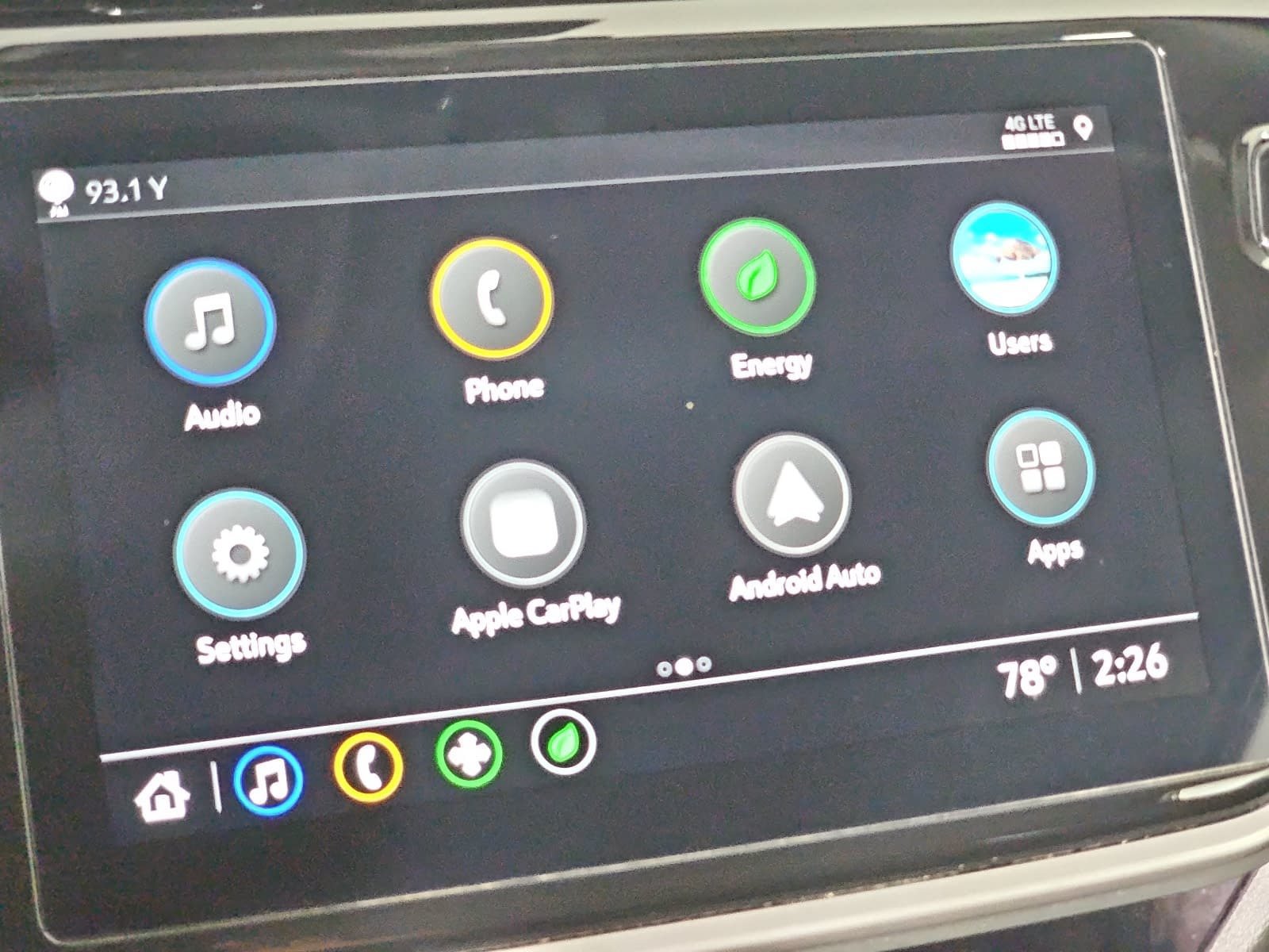 Used 2023 Chevrolet Bolt EUV LT w/ Convenience Package FWD image 18