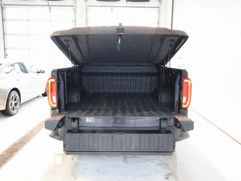 Certified 2019 GMC Sierra 1500 Denali w/ Denali Ultimate Package image 36