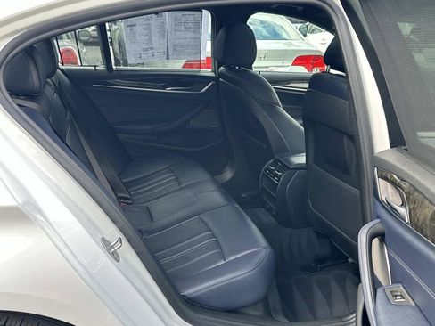 Used 2019 BMW 540i xDrive AWD/4WD image 28