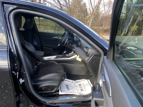 Used 2024 Dodge Hornet R/T Plus image 29