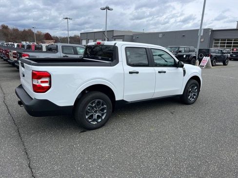 New 2025 Ford Maverick XLT w/ Equipment Group 301A image 5