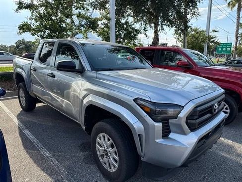 Certified 2025 Toyota Tacoma SR RWD image 3