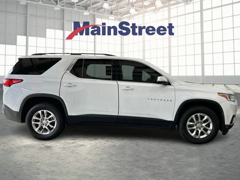 Used 2020 Chevrolet Traverse LT FWD image 6