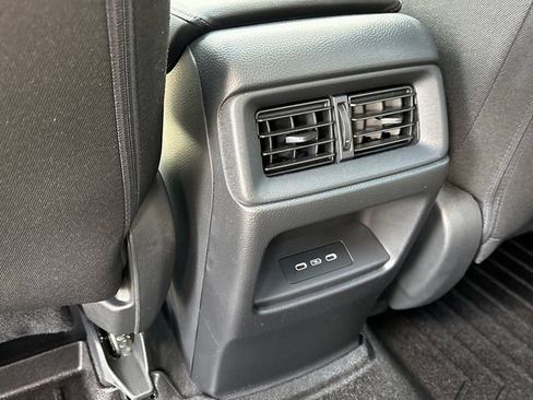 Used 2025 Honda CR-V EX image 27