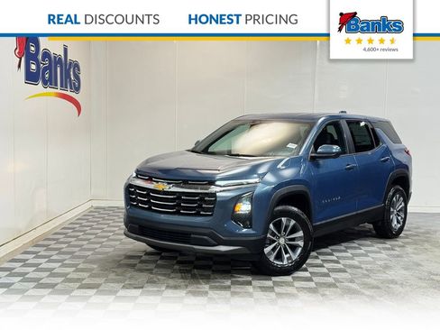 New 2026 Chevrolet Equinox LT w/ Convenience Package II AWD/4WD image 1