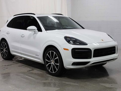 Certified 2023 Porsche Cayenne GTS image 13