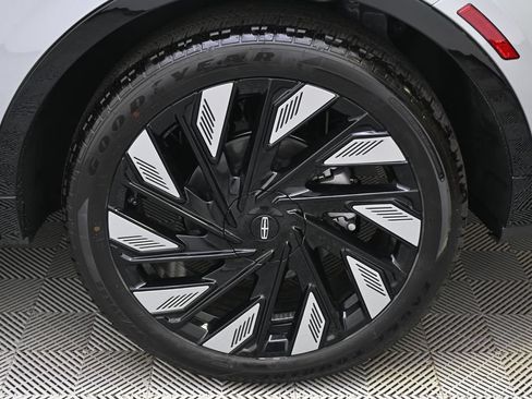 New 2026 Lincoln Nautilus Reserve w/ Jet Appearance Package AWD/4WD image 20