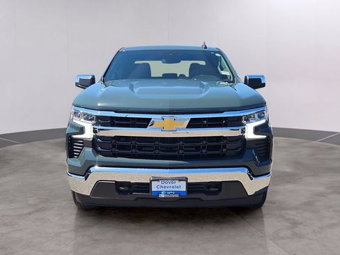 Used 2025 Chevrolet Silverado 1500 LT AWD/4WD image 2