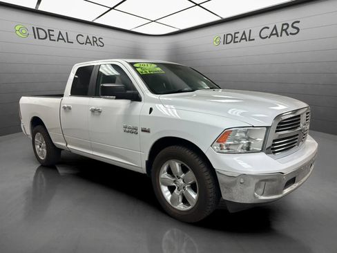 Used 2017 RAM 1500 Big Horn RWD image 3
