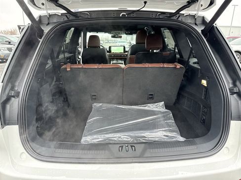 New 2026 Lincoln Aviator Reserve image 25