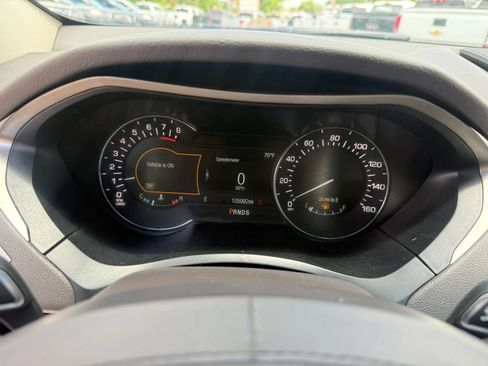 Used 2017 Lincoln MKZ Select FWD image 20