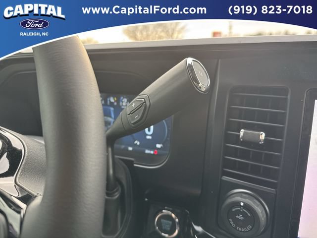New 2026 Ford F250 Lariat w/ Black Appearance Package AWD/4WD image 31
