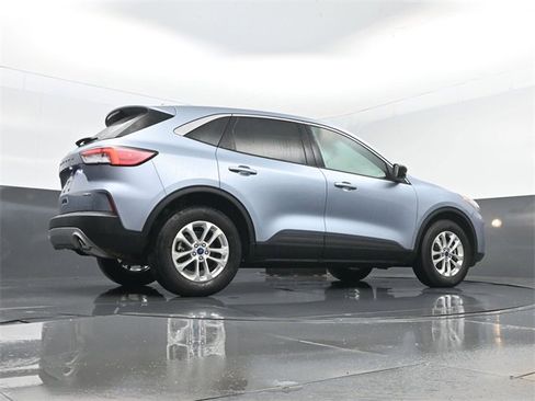 Used 2022 Ford Escape SE w/ Convenience Package image 25