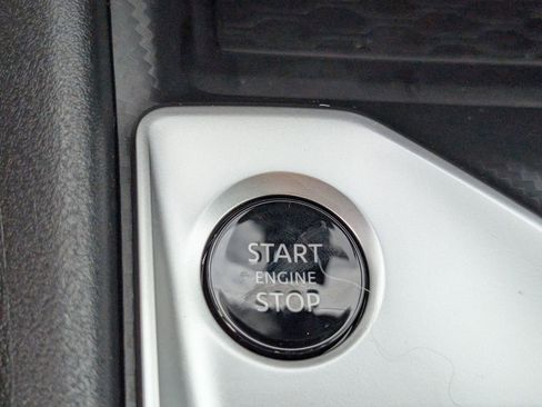 New 2026 Nissan Altima 2.5 SR FWD image 16