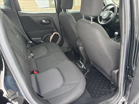 Used 2016 Jeep Renegade Sport w/ Power & Air Group image 9