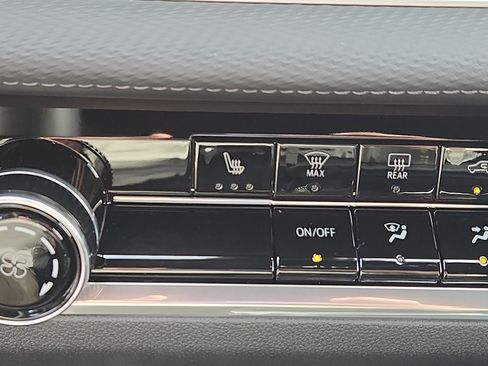 New 2026 Chevrolet Equinox LT image 22