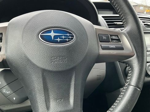 Used 2014 Subaru Forester 2.5i Limited image 21