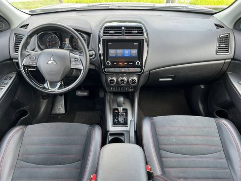 Used 2024 Mitsubishi Outlander Sport ES AWD/4WD image 22