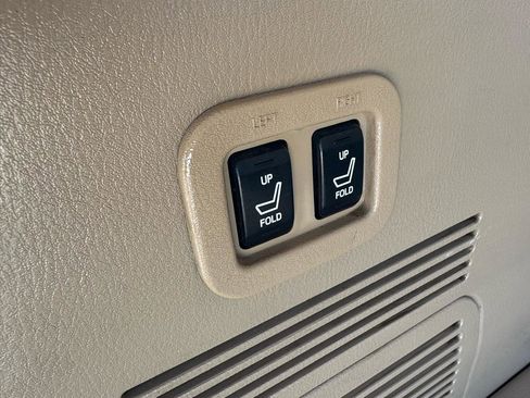 Used 2009 Mercury Mountaineer Premier image 35