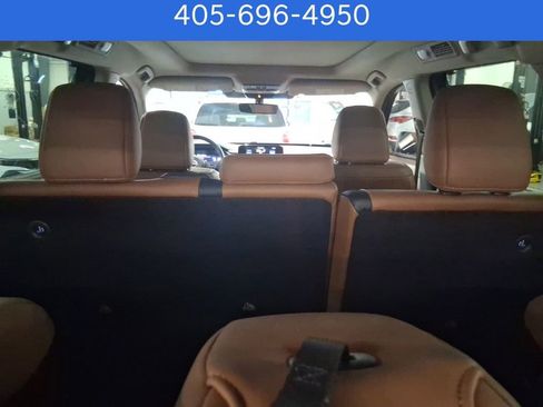 Used 2024 Nissan Pathfinder Platinum w/ Cargo Package image 16