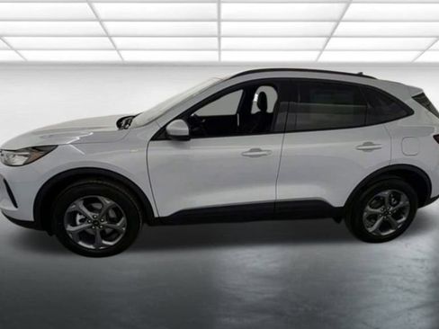 New 2026 Ford Escape ST-Line Select w/ Tech Pack #1 image 4