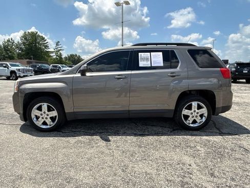 Used 2012 GMC Terrain SLT FWD image 2