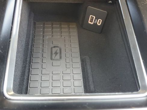 New 2026 Lincoln Corsair Premiere image 23