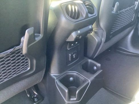 New 2026 Jeep Gladiator Mojave w/ Steel Bumper Group image 26