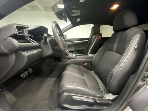 Used 2020 Honda Civic Sport image 17