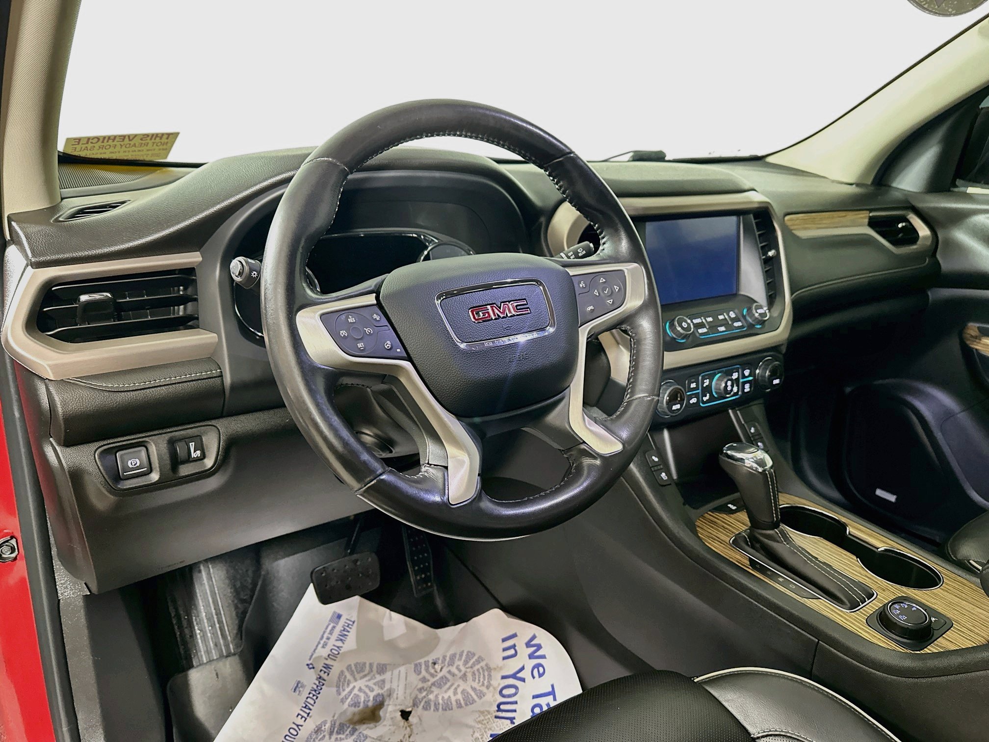 Used 2019 GMC Acadia Denali w/ Technology Package AWD/4WD image 9