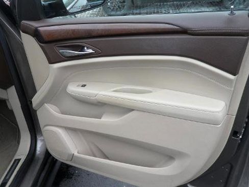 Used 2011 Cadillac SRX Performance image 18