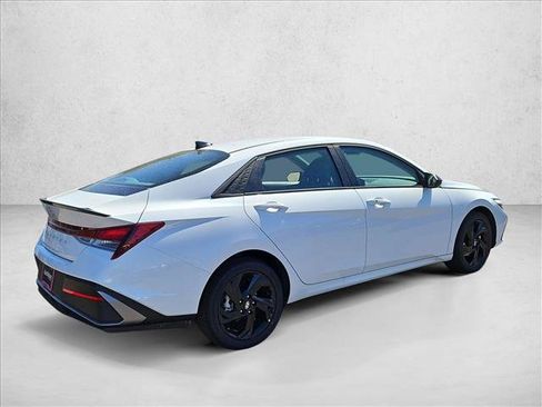 New 2026 Hyundai Elantra Sport image 2