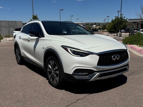 Used 2019 INFINITI QX30 AWD w/ Proassist Package image 1