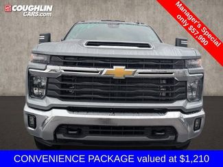 Used 2024 Chevrolet Silverado 3500 LT w/ Convenience Package video 2